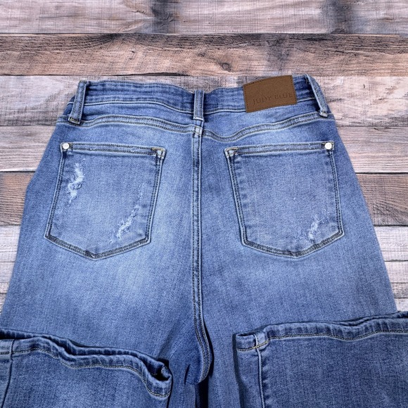 Judy Blue Women's Straight Fit Jeans Medium Wash 9/29 Distressed Back Pockets - Picture 3 of 9